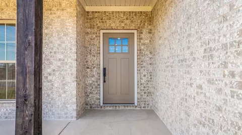 Entry Way - 1275 Acuff Ln, Conway, AR 72034 photo 1 of 6