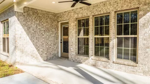 Exterior - 1275 Acuff Ln, Conway, AR 72034 photo 8 of 12