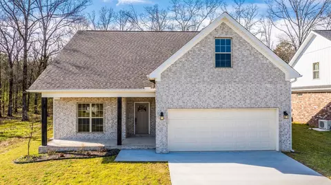 Exterior - 1275 Acuff Ln, Conway, AR 72034 photo 2 of 12