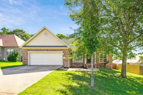 13 Savannah Ct, Cabot, AR 72023