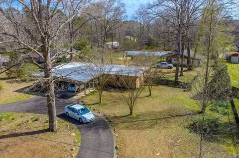 8203 Olive Hill Dr, Mabelvale, AR 72103