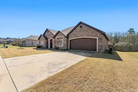 1204 Beaverhead Cv, Benton, AR 72015 photo 3