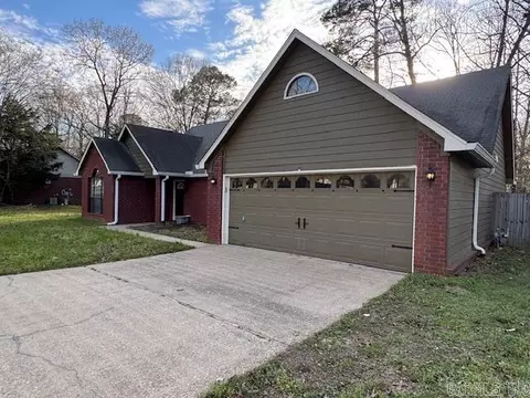 2305 Coral Tree Dr, Bryant, AR 72022 photo 2