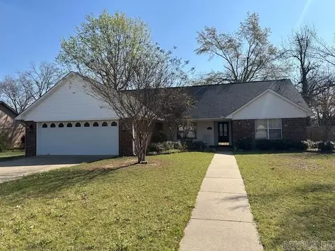 311 High Ridge Dr, Lonoke, AR 72086
