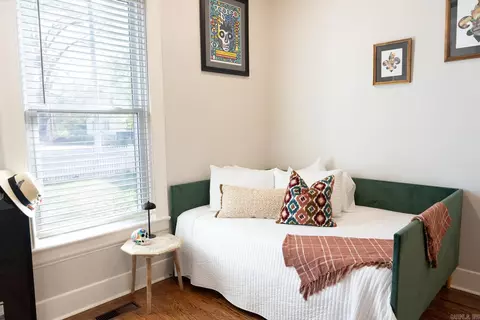 Bedroom - 303 Oliver St, Conway, AR 72034 photo 2 of 9
