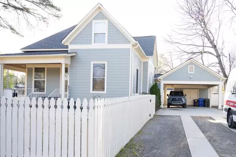 Exterior - 303 Oliver St, Conway, AR 72034 photo 9 of 11