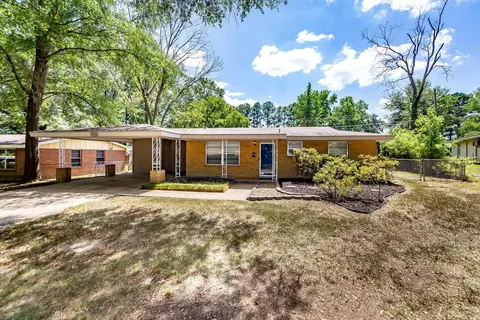 1311 Lee St, Jacksonville, AR 72076