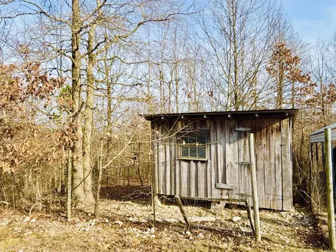 Exterior - 1915 Ridge Rd, Mountain View, AR 72560 photo 13 of 13