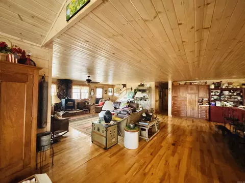 Other - 1915 Ridge Rd, Mountain View, AR 72560 photo 2 of 9
