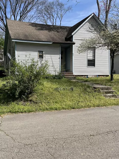 411 N 3rd St, Heber Springs, AR 72543