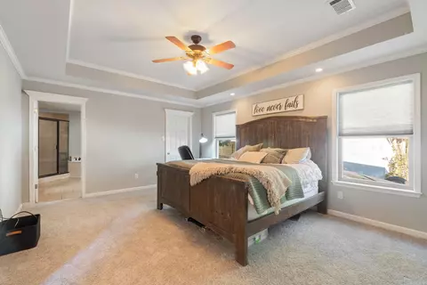 Bedroom - 141 Fuscata Loop, Lonoke, AR 72086 photo 1 of 3