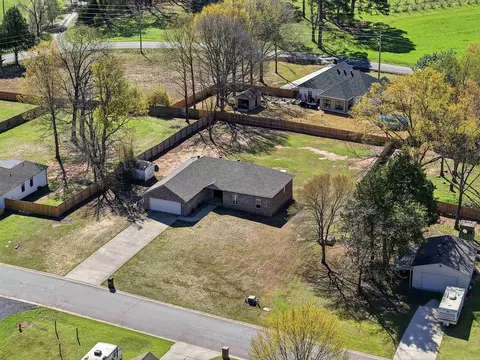 View/Area - 141 Fuscata Loop, Lonoke, AR 72086 photo 4 of 4