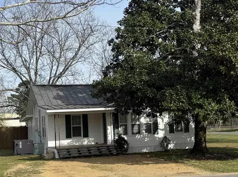 108 S Cypress St, Poyen, AR 72128