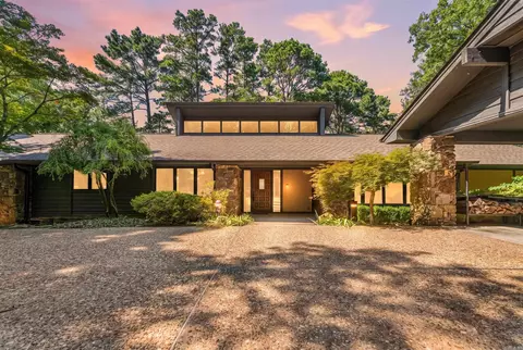 11201 Old Arkansas Dr, Roland, AR 72135