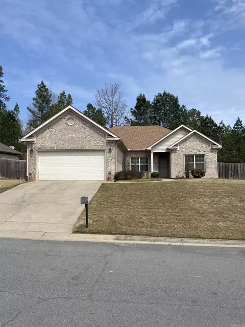 5704 John Hancock Dr, Benton, AR 72019