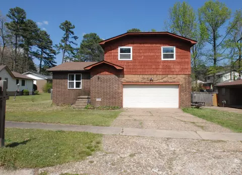 9514 Labette Dr, Little Rock, AR 72205