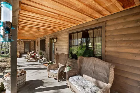 Exterior - 1024 Double Bridge Loop, Mountain View, AR 72560 photo 3 of 10
