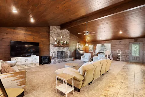 Living - 1024 Double Bridge Loop, Mountain View, AR 72560 photo 2 of 8