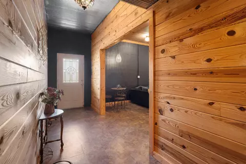 Entry Way - 1024 Double Bridge Loop, Mountain View, AR 72560 photo 1 of 1