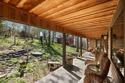 Exterior - 1024 Double Bridge Loop, Mountain View, AR 72560 photo 5 of 14