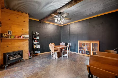 Dining - 1024 Double Bridge Loop, Mountain View, AR 72560 photo 2 of 2