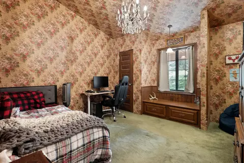 Bedroom - 1024 Double Bridge Loop, Mountain View, AR 72560 photo 1 of 4