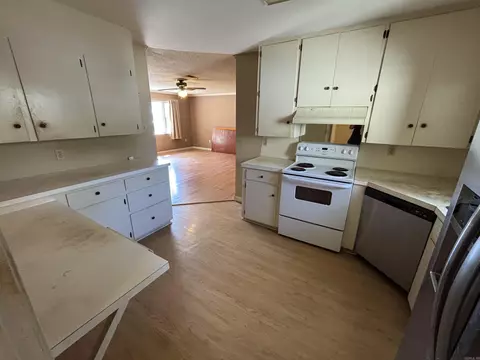 906 W Louisiana St, Beebe, AR 72012 photo 10