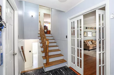 Entry Way - 1223 Jameson Ave, Benton, AR 72015 photo 1 of 4