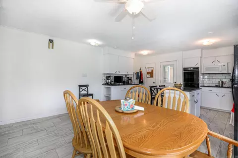 Dining - 1223 Jameson Ave, Benton, AR 72015 photo 2 of 3