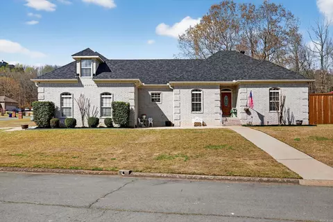 133 Lakeland Dr, Cabot, AR 72023