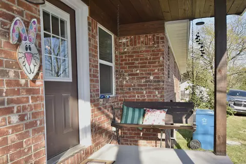 Exterior - 264 Sergeant Ln, Malvern, AR 72104 photo 4 of 11