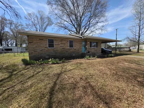 Exterior - 43 E Main St, Greenbrier, AR 72058 photo 2 of 7