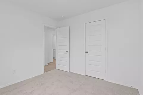 Bedroom - 1028 Raven Walk Dr, Benton, AR 72015 photo 6 of 6