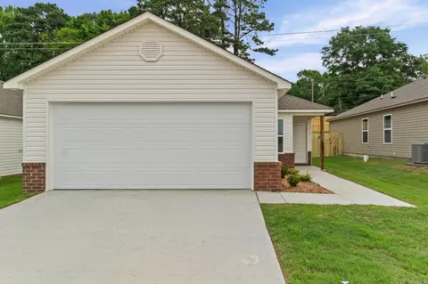 1028 Raven Walk Dr, Benton, AR 72015