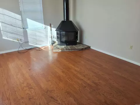 Living - 7226 Highway 79, Pine Bluff, AR 71603 photo 1 of 2