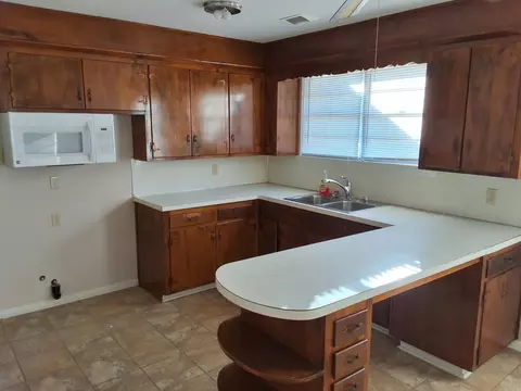 Kitchen - 7226 Highway 79, Pine Bluff, AR 71603 photo 1 of 1