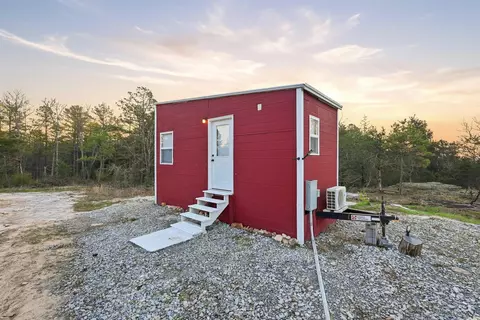 499 Quail Dr, Calico Rock, AR 72519