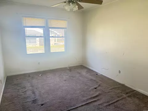 Bedroom - 200 Grace St, Tuckerman, AR 72473 photo 1 of 4