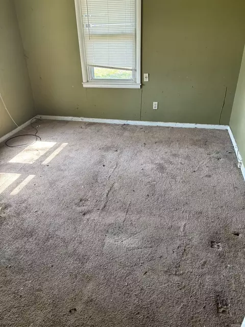 Bedroom - 200 Grace St, Tuckerman, AR 72473 photo 4 of 4