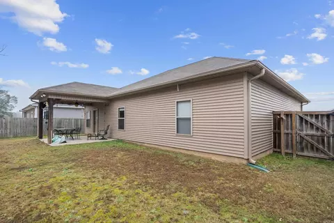 Exterior - 2913 Gillis, Benton, AR 72015 photo 9 of 10