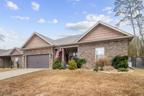 Exterior - 2913 Gillis, Benton, AR 72015 photo 4 of 10