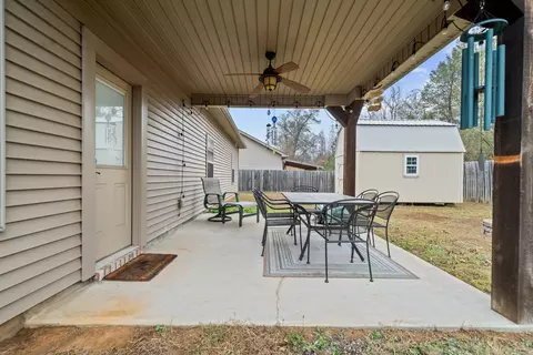 Exterior - 2913 Gillis, Benton, AR 72015 photo 6 of 10