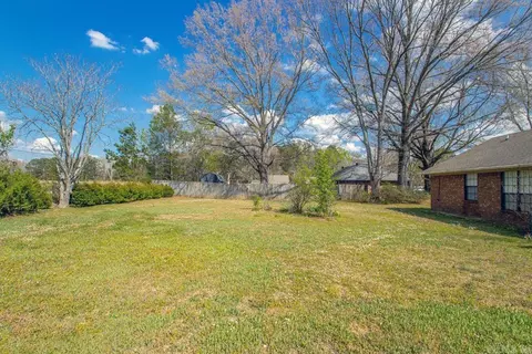 Exterior - 801 Kamak Dr, Beebe, AR 72012 photo 8 of 8