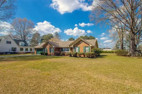 Exterior - 801 Kamak Dr, Beebe, AR 72012 photo 3 of 8