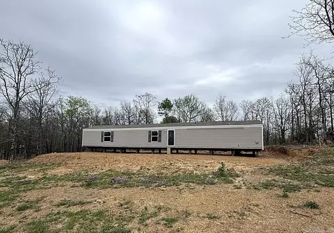 109 Madison Ln, Jacksonville, AR 72076