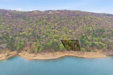 120 Lakefront Rd, Quitman, AR 72131