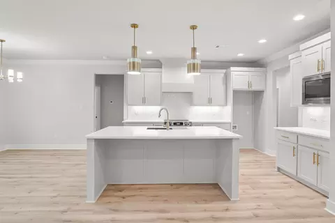 Kitchen - 220 Michelle Dr, Beebe, AR 72012 photo 1 of 1