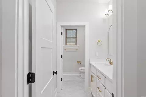 Entry Way - 220 Michelle Dr, Beebe, AR 72012 photo 10 of 10