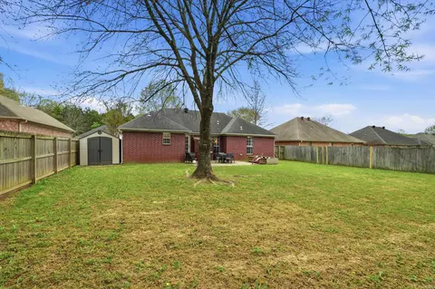 Exterior - 4430 Oregon Trl, Conway, AR 72034 photo 5 of 8