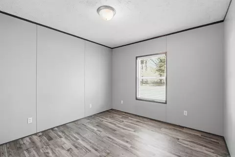 Bedroom - 11001 River Trail Dr, Scott, AR 72142 photo 4 of 4